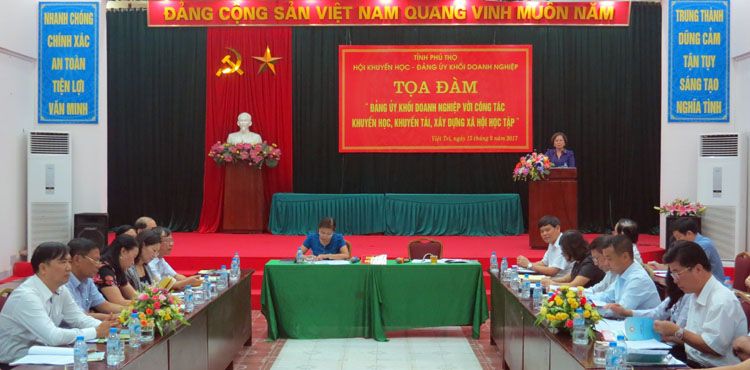 Tọa đàm “Đảng ủy Khối doanh nghiệp với công tác khuyến học, khuyến tài, xây dựng xã hội học tập”