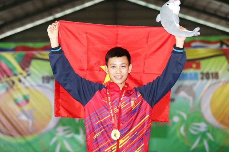 Uyên Phương huy chương vàng Vovinam hạng cân 57kg