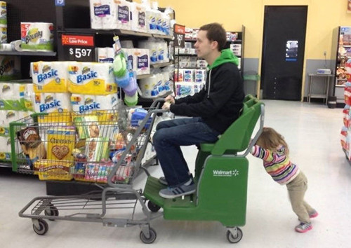 Ai bảo chăm con là khổ. Ai bảo chăm con là khổ.