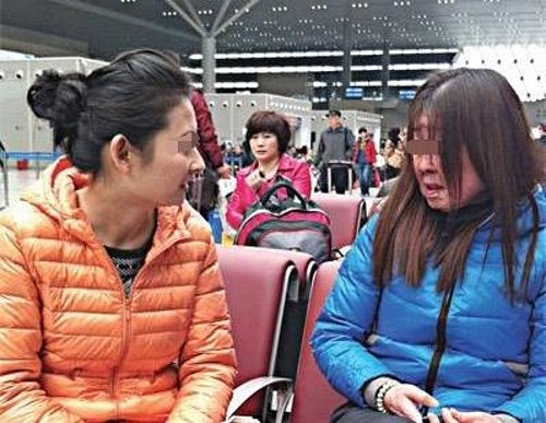 Cô gái trẻ biến thành bà lão chỉ sau một đêm ảnh 1 Cô gái trẻ biến thành bà lão chỉ sau một đêm - Hình 1
