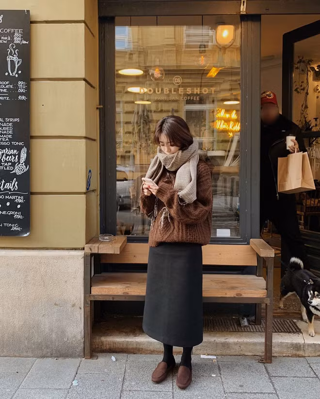 4 kiểu chân váy dài diện đẹp từ đông sang hè, chuẩn style sang chảnh ảnh 10