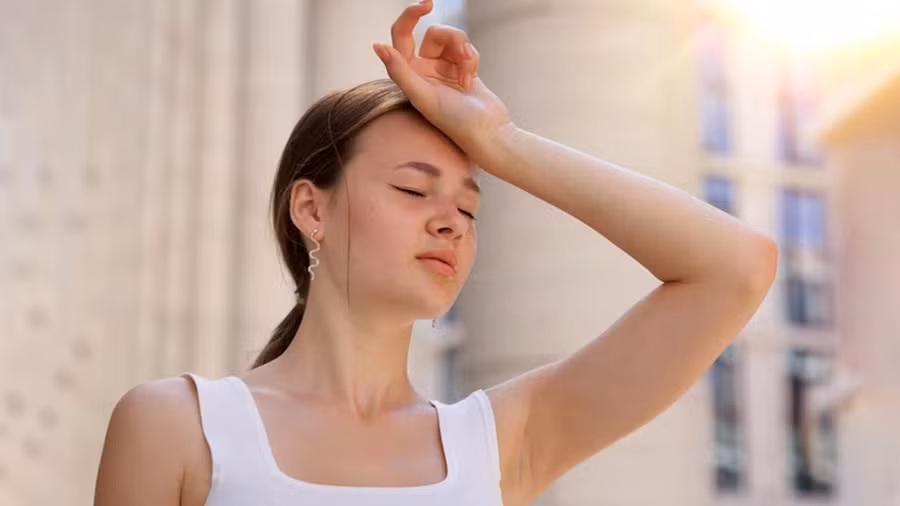 Say nắng là một cấp cứu y tế cần được chăm sóc chuyên nghiệp. (Ảnh: ITN)