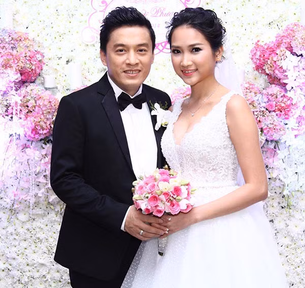 lam truong len tieng ve tin don chia tay vo tre kem 17 tuoi hinh anh 1