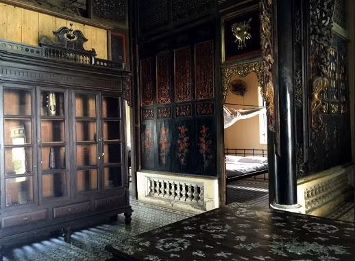 Đồ vật trang trí theo truyền thống người Hoa