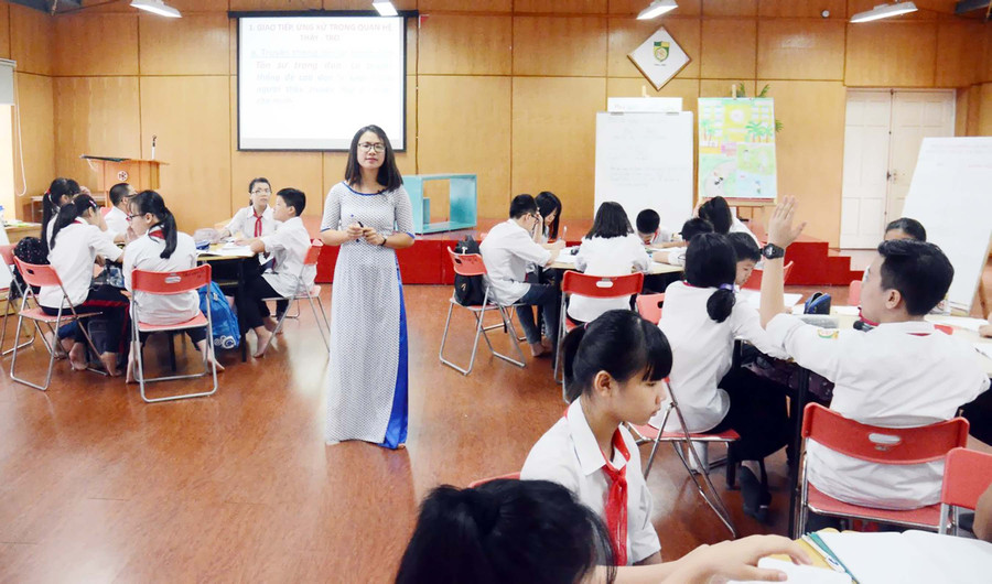 Mỗi giáo viên phải được trang bị và tự trang bị kỹ năng sư phạm cần thiết khi xử lý các tình huống trong nhà trường. Ảnh minh họa Mỗi giáo viên phải được trang bị và tự trang bị kỹ năng sư phạm cần thiết khi xử lý các tình huống trong nhà trường. Ảnh minh họa