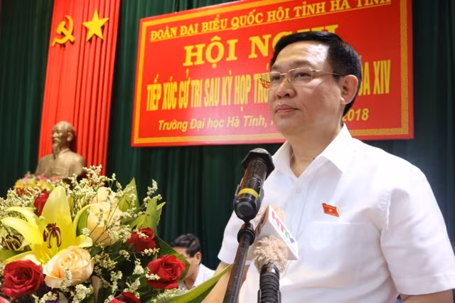 Phó Thủ tướng Vương Đình Huệ