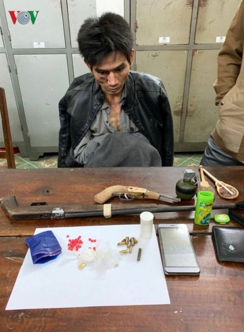 muốn mua ma túy phải đọc đúng mật khẩu, "vượt ải" khó mới được vào lán hình 1 muon mua ma tuy phai doc dung mat khau, "vuot ai" kho moi duoc vao lan hinh 1