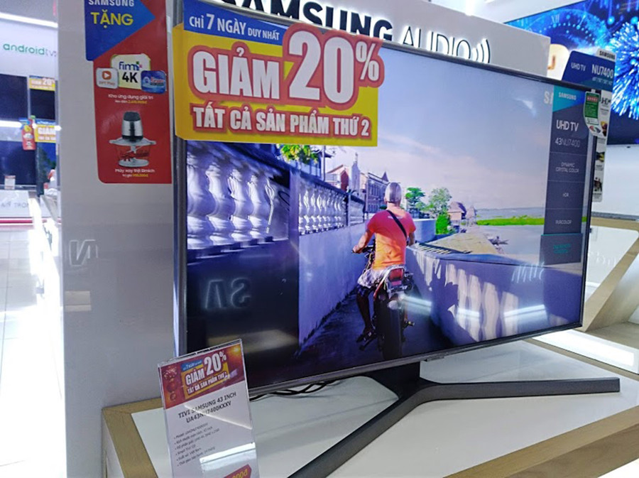 Khuyến mại nhiều, người mua ít Khuyến mại nhiều, người mua ít