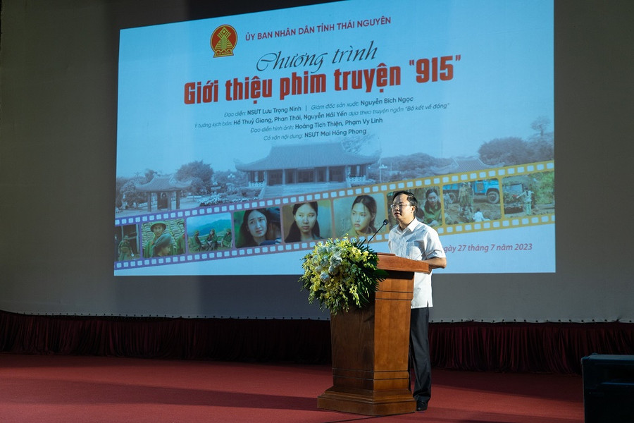 Ông Nguyễn Ngọc Tuân, Ủy viên BCH Đảng bộ tỉnh, Giám đốc Sở Văn hóa, Thể thao và Du lịch phát biểu tại chương trình. Ông Nguyễn Ngọc Tuân, Ủy viên BCH Đảng bộ tỉnh, Giám đốc Sở Văn hóa, Thể thao và Du lịch phát biểu tại chương trình.