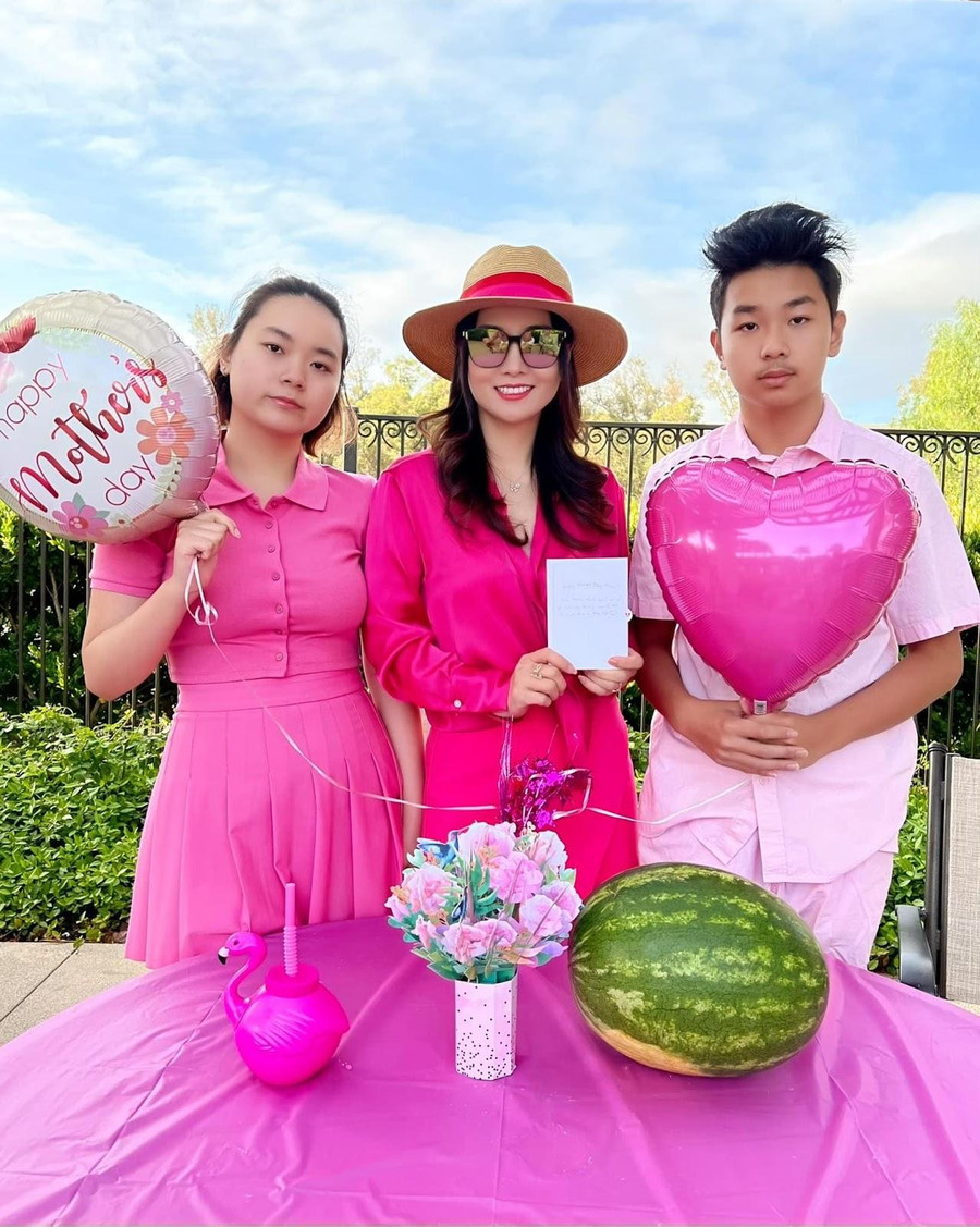 Mai Thu Huyền chia sẻ, con chính là những người bạn thân nhất của cô (ảnh FBNV). Mai Thu Huyền chia sẻ, con chính là những người bạn thân nhất của cô (ảnh FBNV).