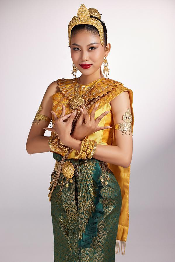 Người đẹp có màn trình diễn tài năng với điệu múa truyền thống của người Khmer (Video: YouTube Hoa hậu các Dân tộc Việt Nam). Người đẹp có màn trình diễn tài năng với điệu múa truyền thống của người Khmer (Video: YouTube Hoa hậu các Dân tộc Việt Nam).