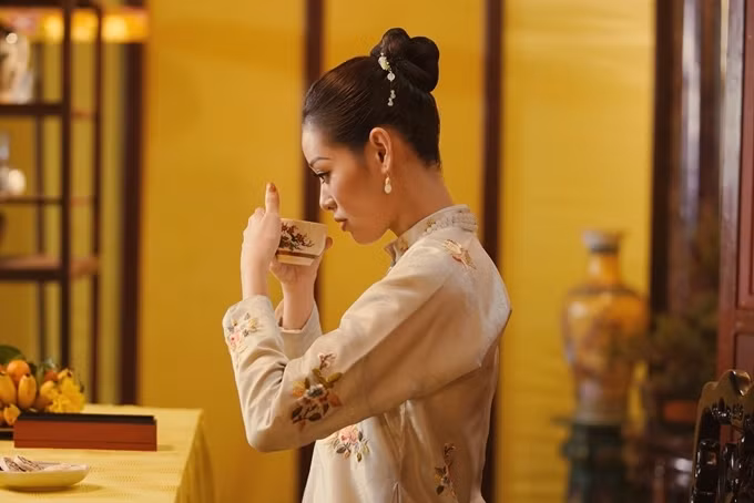 Hoa hậu Khánh Vân đóng phim cung đấu