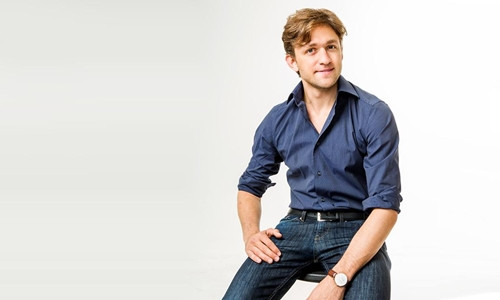 Taso Du Val - đồng sáng lập kiêm CEO Toptal. Taso Du Val - đồng sáng lập kiêm CEOToptal.