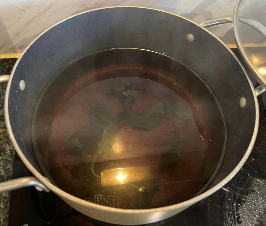 Không nên đun sôi quá lâu. Không nên đun sôi quá lâu.