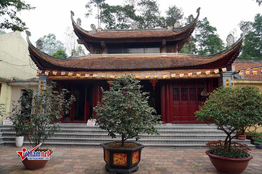 Ngôi chùa không hòm công đức, không đốt vàng mã ở Bắc Ninh