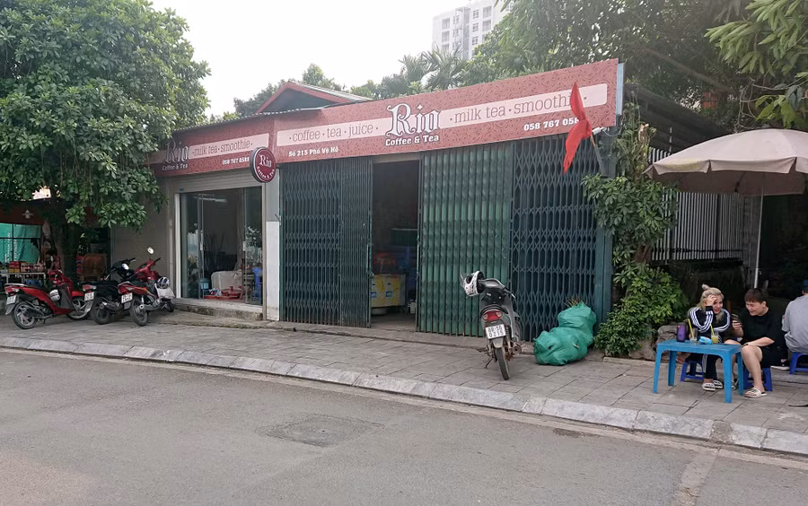 Khu đất của gia đình cụ Chu Thị Khang nằm ngoài vùng bảo vệ phía ngoài tiếp giáp chùa Tảo Sách