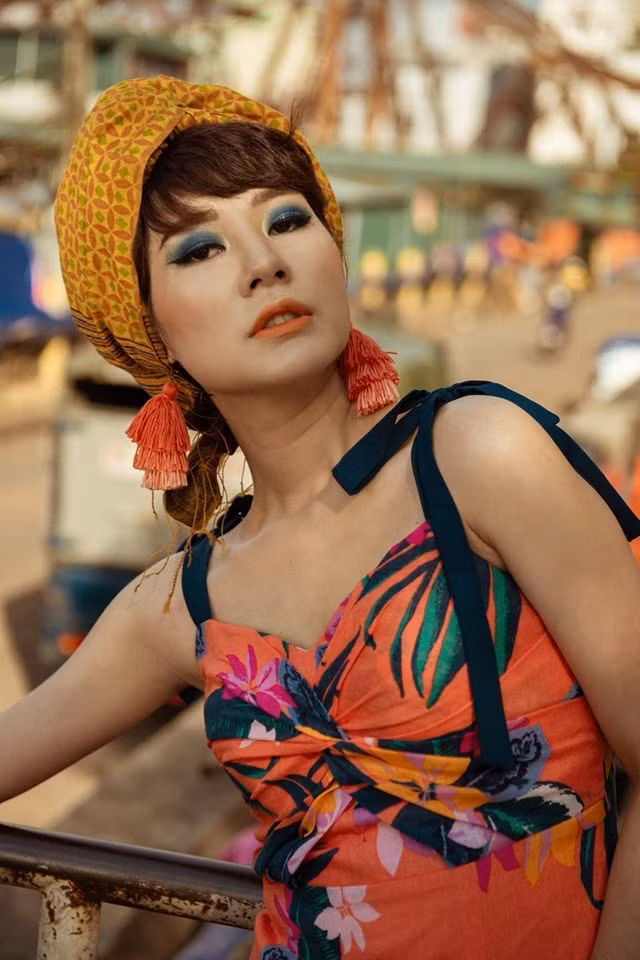 Cô vợ đánh ghen văn minh với Huệ trong 