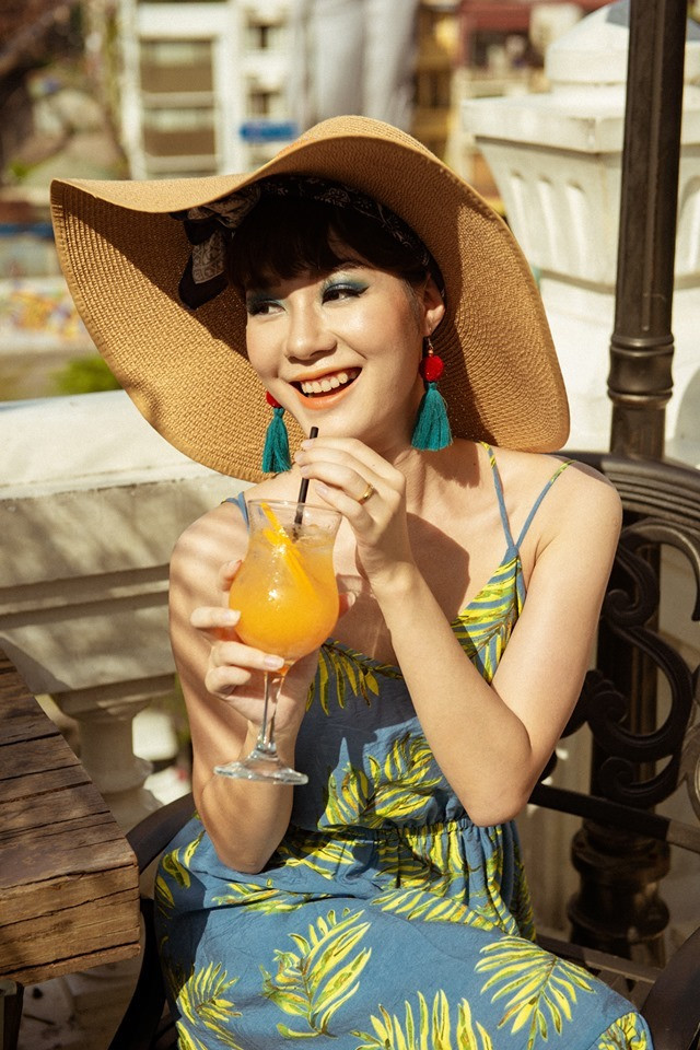 Cô vợ đánh ghen văn minh với Huệ trong 