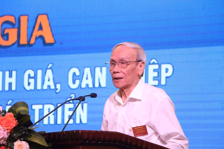 PGS.TS Trần Kiều - Chủ tịch Hội Khoa học Tâm lý - Giáo dục Việt Nam phát biểu khai mạc hội thảo.