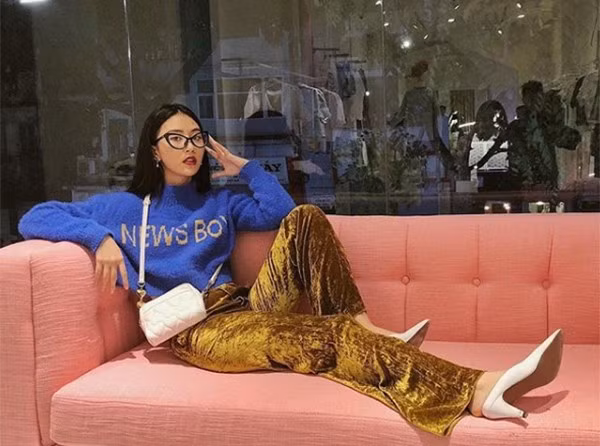 Hầu hết trang phục của đôi bạn thân đều chỉ được diện một lần.