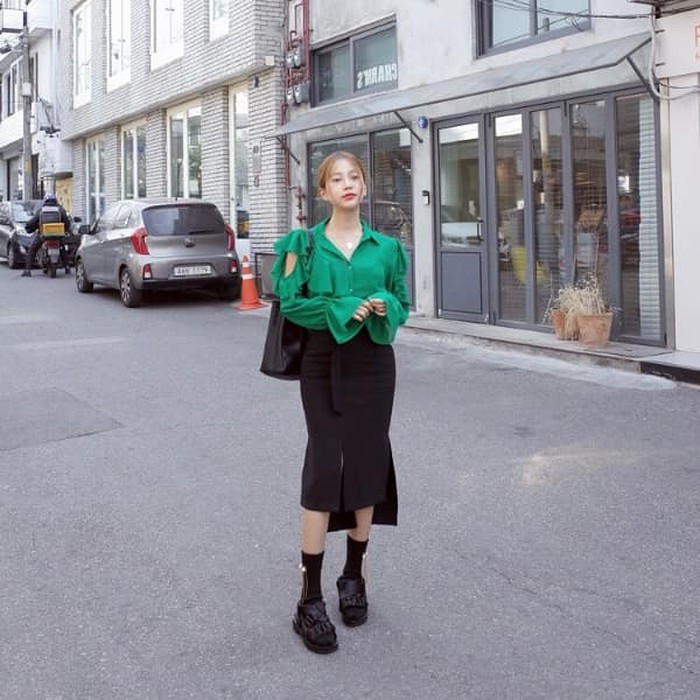 Bí quyết phối đồ với sắc xanh đẹp và chất như fashionista ảnh 4 1114d1351b73f22dab62