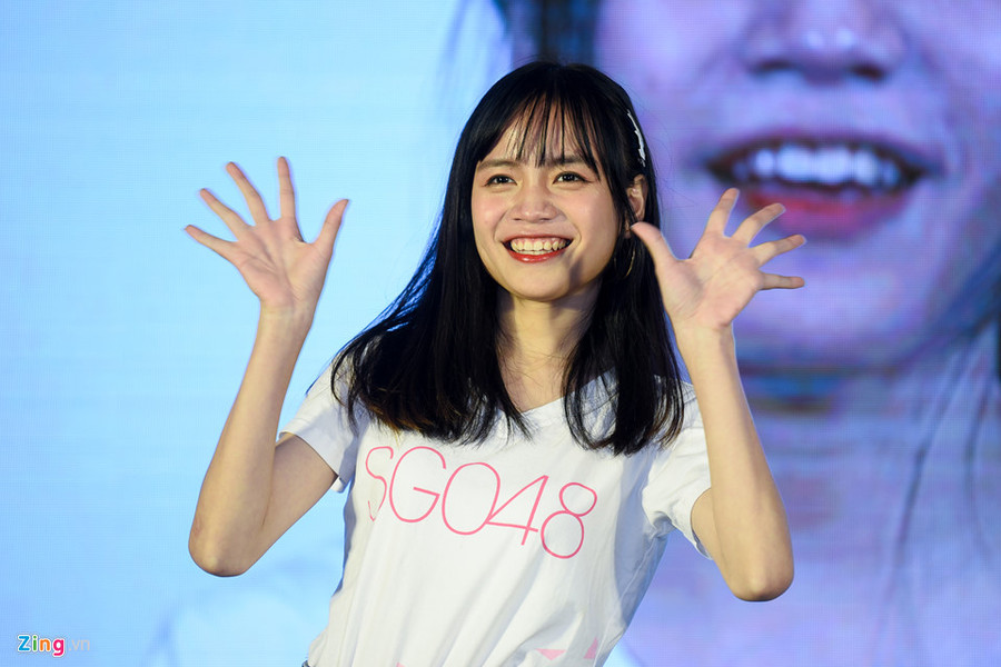 Nhan sac cac thanh vien trong nhom nhac nu dong nhat Viet Nam hinh anh 3