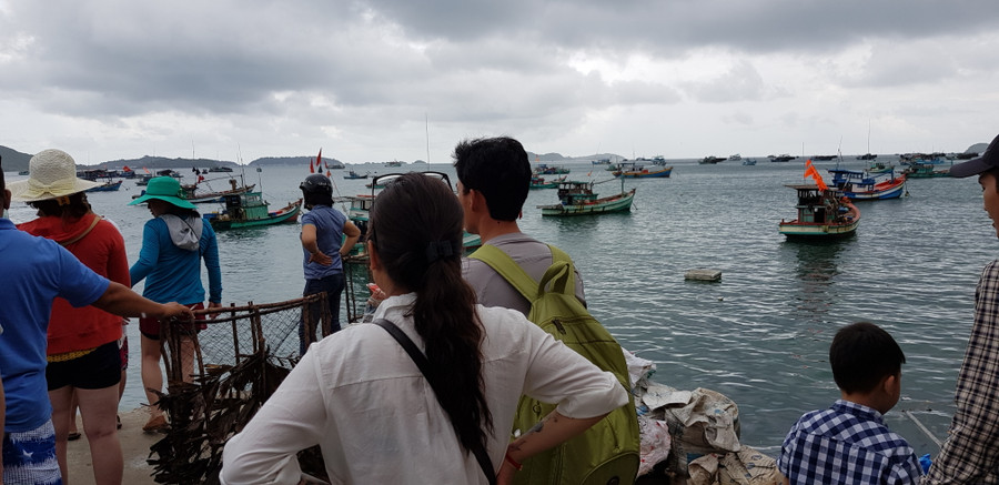 Du lịch kiểu rước cực vào thân ảnh 2