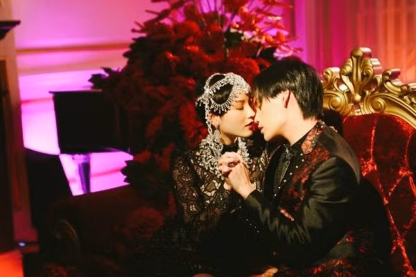 Ca si Viet do tien ty nhu the nao trong cuoc chien MV? hinh anh 4