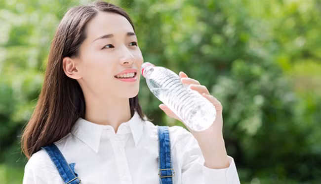 Muốn thận khỏe mạnh, không phải bận tâm đến chạy thận và suy thận thì hãy duy trì làm 5 điều này mỗi ngày - Ảnh 3.