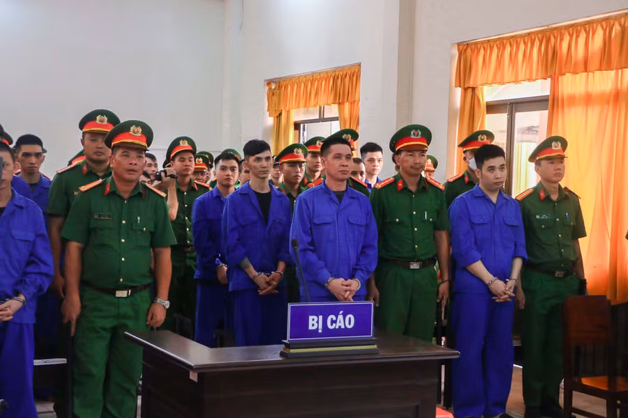 Xét xử phúc thẩm 70 giang hồ nổ súng tranh giành đất tại Phú Quốc.