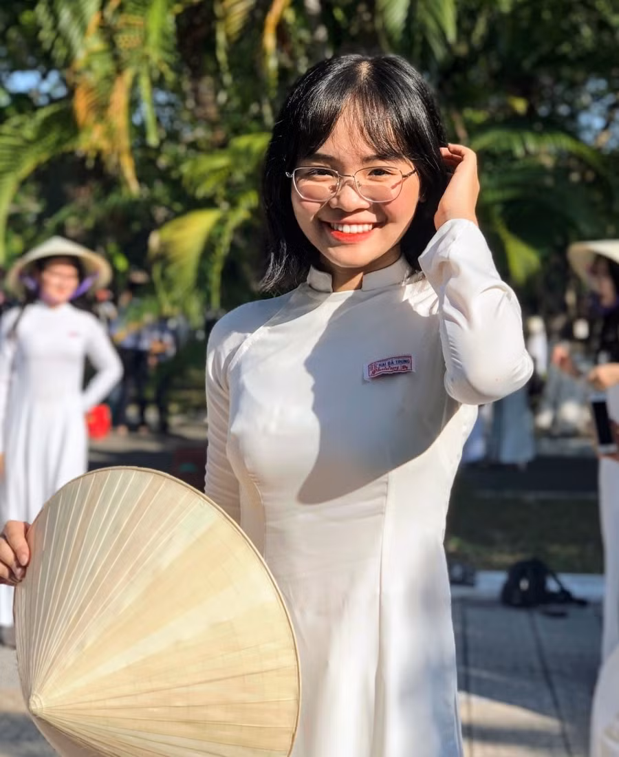 Em Phạm Vũ Mai Phương