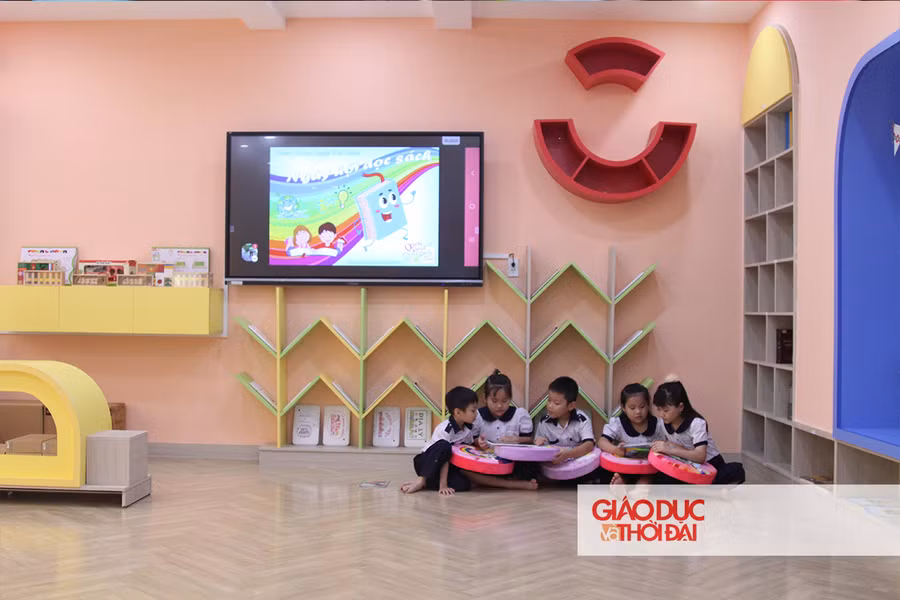 Không gian được bố trí rất đáng yêu, phù hợp với lứa tuổi của các em.