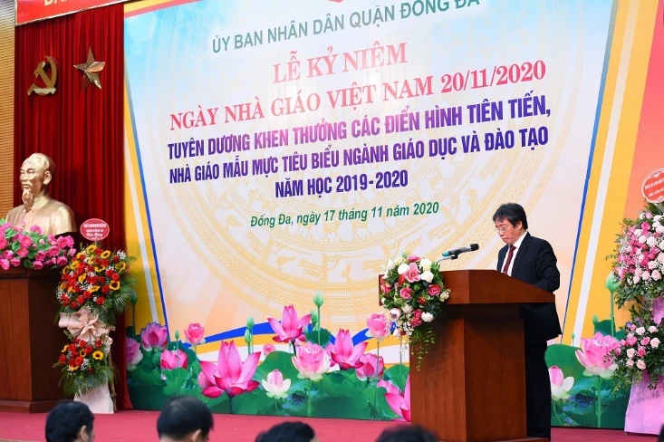 Tuyên dương khen thưởng tập thể và cá nhân tiêu biểu Ngành GD năm học 2019-2020