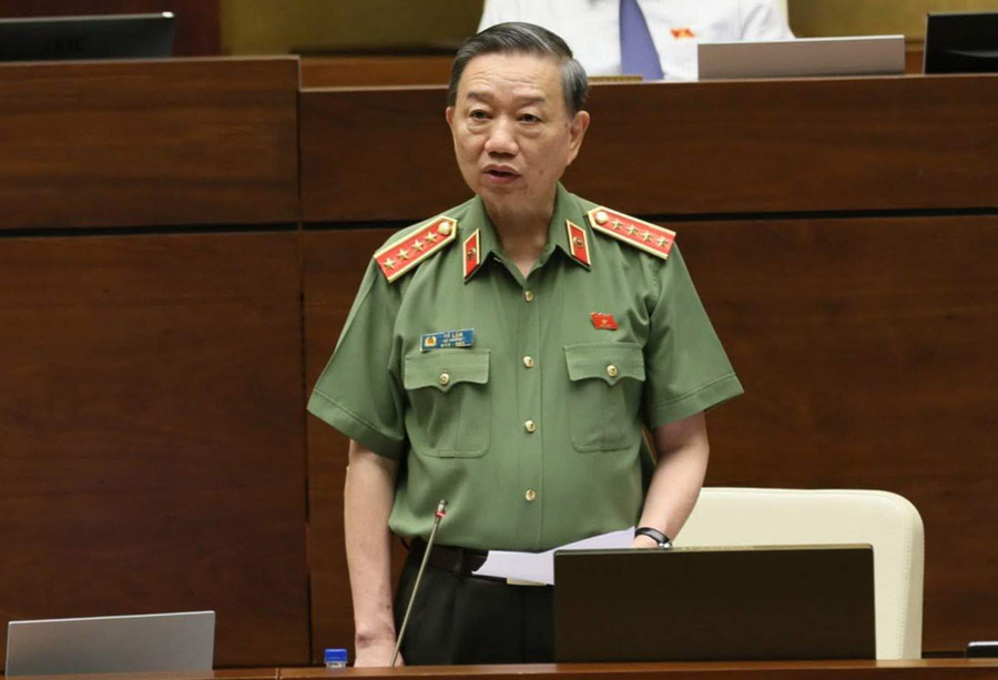 Bộ trưởng Bộ Công an Tô Lâm trả lời chất vấn trước Quốc hội ngày 4/6. Ảnh Quang Khánh Bộ trưởng Bộ Công an Tô Lâm trả lời chất vấn trước Quốc hội ngày 4/6. Ảnh Quang Khánh