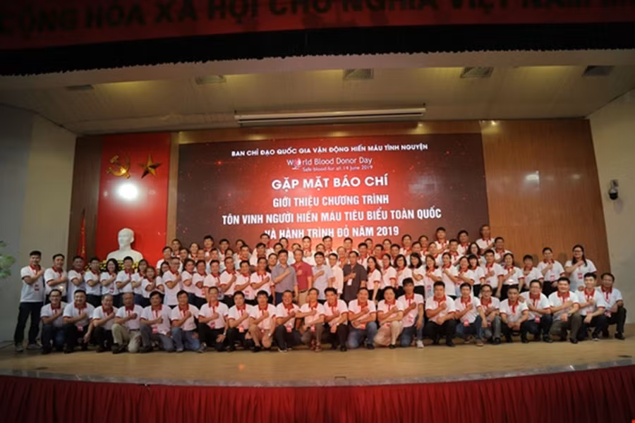 100 người hiến máu tiêu biểu toàn quốc sẽ được tôn vinh