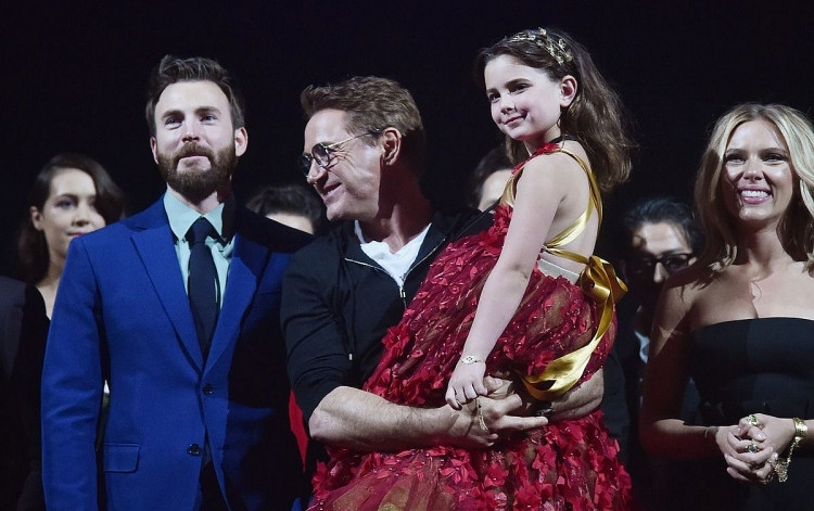 Nhan sắc khiến mọi trái tim  nhan sac khien moi trai tim tan chay cua sao nhi trong avengers endgame