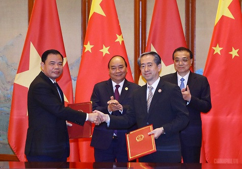 Thủ tướng Nguyễn Xuân Phúc hội đàm với Thủ tướng Trung Quốc Lý Khắc Cường ảnh 4 Thủ tướng Nguyễn Xuân Phúc hội đàm với Thủ tướng Trung Quốc Lý Khắc Cường ảnh 4