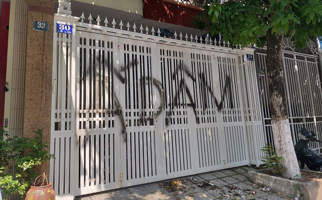 Vợ ông Nguyễn Hữu Linh rút đơn tố cáo bị xúc phạm, lăng mạ, yêu cầu đảm bảo an ninh - Ảnh 1. Vợ ông Nguyễn Hữu Linh rút đơn tố cáo bị xúc phạm, lăng mạ, yêu cầu đảm bảo an ninh - Ảnh 1.