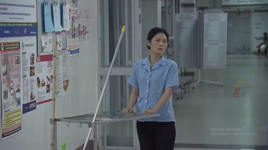 Về nhà đi con tập 77 Preview: Cô Hạnh xuất hiện ở bệnh viện.