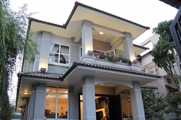 nha-sang-chanh-cua-son-tung-thuc-chat-la-biet-thu-cua-cao-thai-son-3