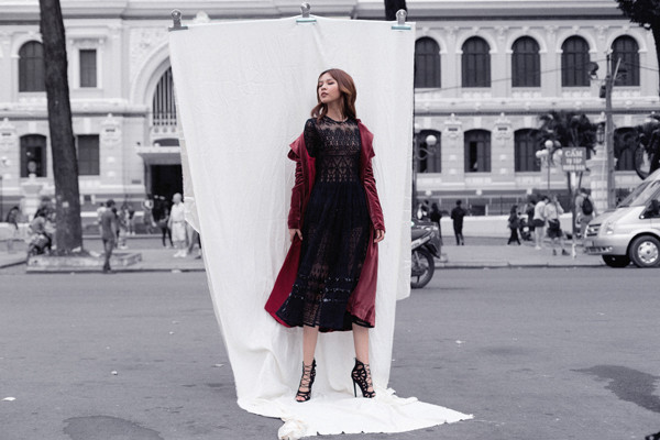 phi-phuong-anh-noi-bat-cung-trang-phuc-hot-trend-3