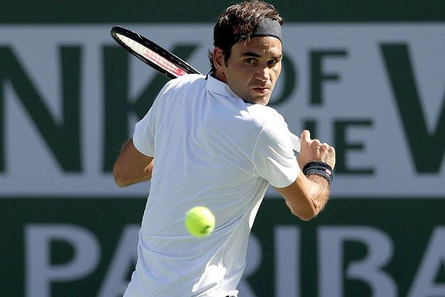 6. Roger Federer: Thu nhập: 31,2 triệu bảng – Điểm tìm kiếm trung bình: 23 – Người theo dõi trên các trang mạng xã hội: 14,5 triệu.