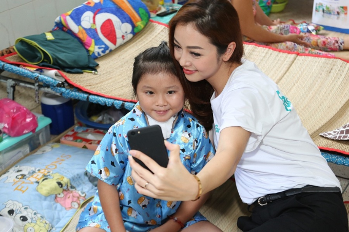 3 mẹo chăm con khoa học của Hoa hậu Jennifer Phạm ảnh 1 polyad