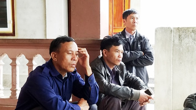 Người thân các nạn nhân vẫn còn hết sức bàng hoàng. Người thân các nạn nhân vẫn còn hết sức bàng hoàng.