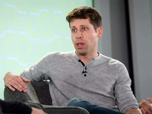 Sam Altman là người tạo ra ChatGPT, một mô hình ngôn ngữ do OpenAI phát triển.