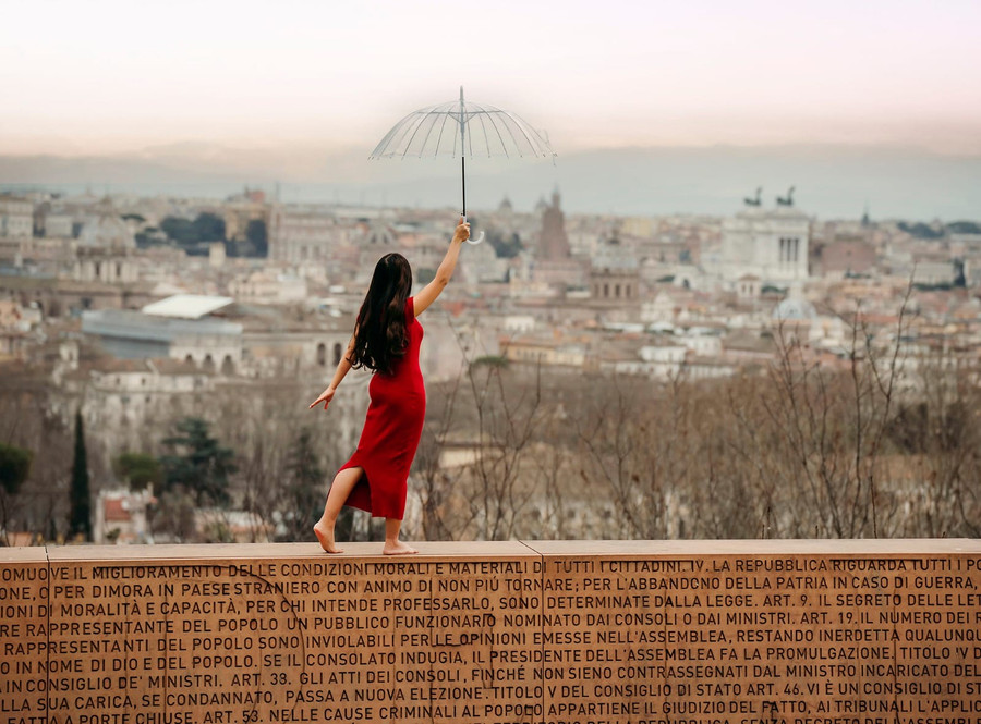 Rome là điểm đến của nhiều bạn trẻ. Rome là điểm đến của nhiều bạn trẻ.