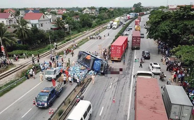 Quốc lộ 5 đang bị biến thành “con đường tử thần”.