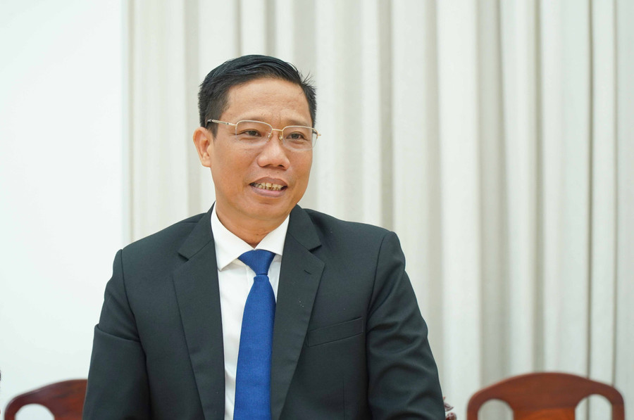 Ông Nguyễn Thực Hiện phát biểu tại lễ ký kết. Ông Nguyễn Thực Hiện phát biểu tại lễ ký kết.