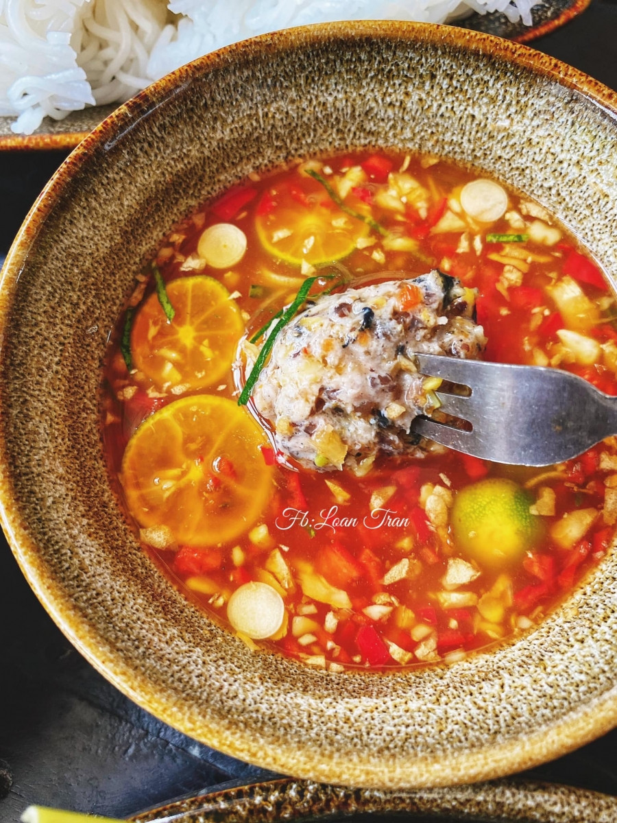 Cách làm chả ốc hấp sả gừng thơm lừng, giòn sần sật nhìn thôi đã thấy thèm ảnh 6