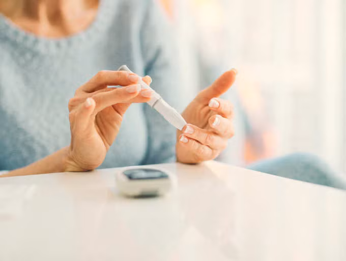 6 lý do bạn nên đi bộ sau bữa ăn tối ảnh 1